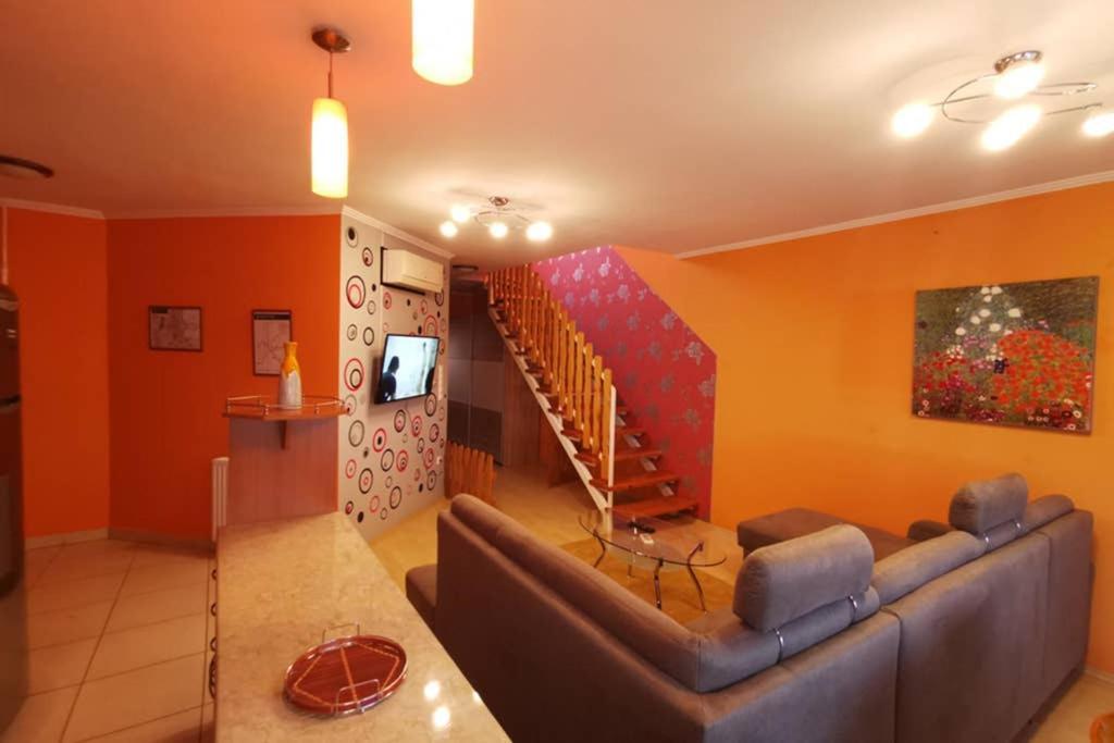 Entire Home บูดาเปสต์ ภายนอก รูปภาพ